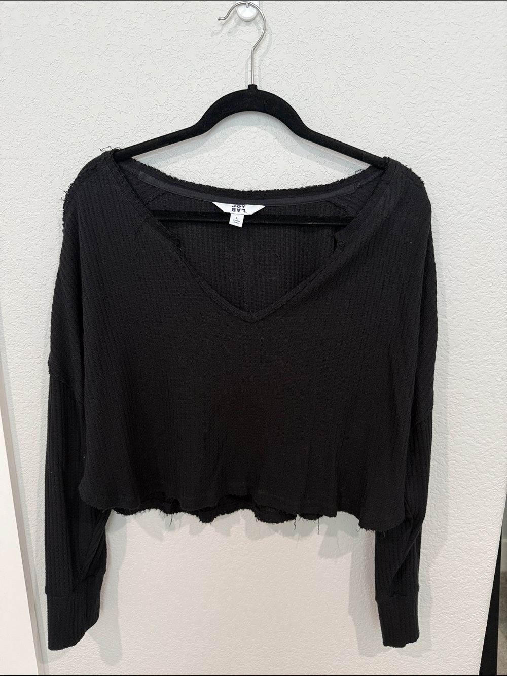 JoyLab Black Cropped Waffle V-Neck Long Sleeve Top